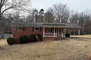 5157 Elmwood St, Trinity, NC 27370 - Photo 1