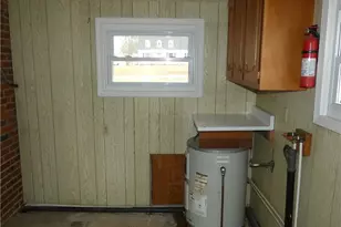 2237 Courtney-Huntsville Rd, Yadkinville, NC 27055 - Photo 5