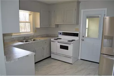 674 Priddy Loop, Stoneville, NC 27048 - Photo 19