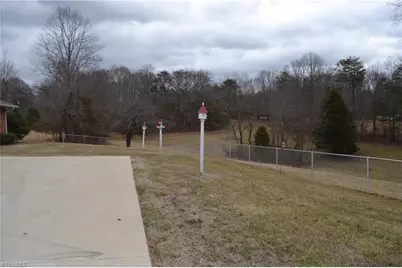 674 Priddy Loop, Stoneville, NC 27048 - Photo 13