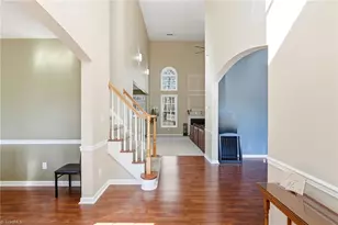 5215 Highland Oak Ct, Greensboro, NC 27410 - Photo 9