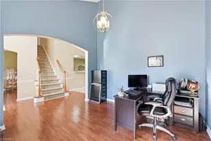 5215 Highland Oak Ct, Greensboro, NC 27410 - Photo 7