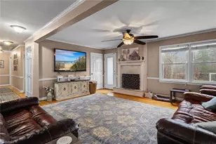 146 Foxcroft Dr, Mount Airy, NC 27030 - Photo 9