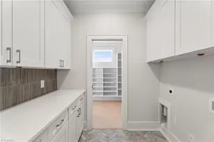 1348 Maple Chase Ln, Winston-Salem, NC 27106 - Photo 11