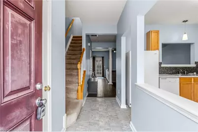 1640 Olivers Crossing Circle, Winston-Salem, NC 27127 - Photo 5