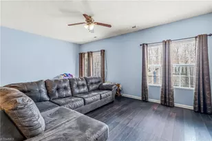 1640 Olivers Crossing Cir, Winston-Salem, NC 27127 - Photo 15