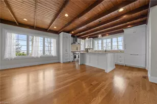 32 Crockett Ridge Rd, Black Mountain, NC 28711 - Photo 9