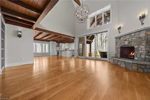 32 Crockett Ridge Rd, Black Mountain, NC 28711 - Photo 13