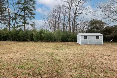 1312 Rotherwood Road, Greensboro, NC 27406 - Photo 7