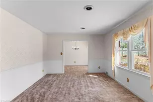 5855 Woodsway Dr, Pfafftown, NC 27040 - Photo 7