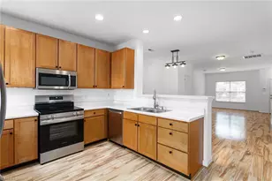 3856 Wayfarer Dr, Greensboro, NC 27410 - Photo 13