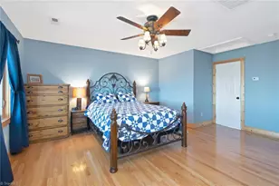 658 Green Point Ln, Boomer, NC 28606 - Photo 31