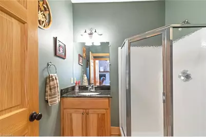 658 Green Point Lane, Boomer, NC 28606 - Photo 17