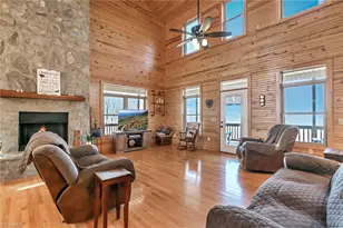 658 Green Point Ln, Boomer, NC 28606 - Photo 21