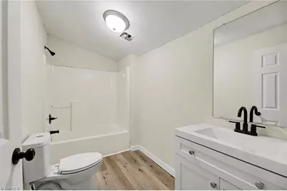 304 Phillips Street, Thomasville, NC 27360 - Photo 13