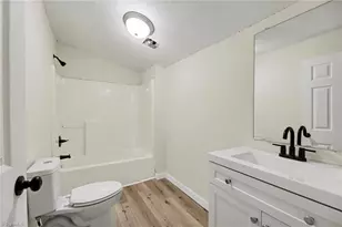 304 Phillips St, Thomasville, NC 27360 - Photo 13