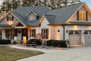 536 Black Mountain Rd, Pilot Mountain, NC 27041 - Photo 1