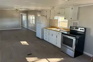 428 W Atkins St, Dobson, NC 27017 - Photo 13