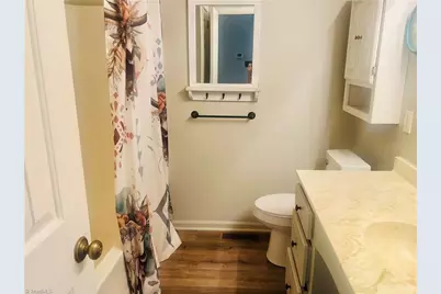 417 Fulton Avenue, Mount Airy, NC 27030 - Photo 17