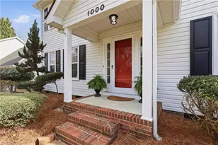 1000 New Hampshire Dr, Jamestown, NC 27282 - Photo 3