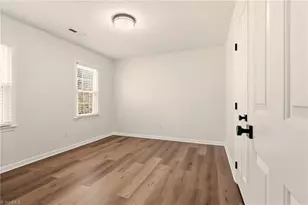 1000 New Hampshire Dr, Jamestown, NC 27282 - Photo 27