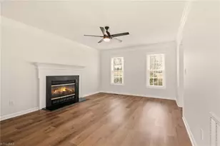 1000 New Hampshire Dr, Jamestown, NC 27282 - Photo 7