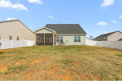 1072 Lobdale Court, Burlington, NC 27215 - Photo 31