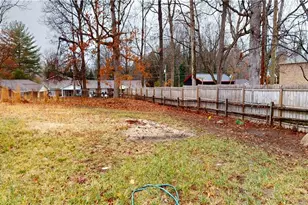 1625 N Main St, Mount Airy, NC 27030 - Photo 31