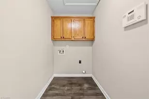 5190 Robin Ln, Randleman, NC 27317 - Photo 15