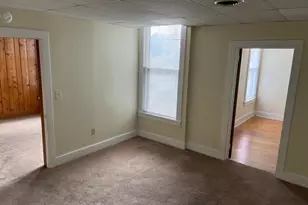 327 Cherry St, Mount Airy, NC 27030 - Photo 9