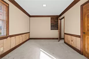 2009 Roanoke Dr, Greensboro, NC 27408 - Photo 25