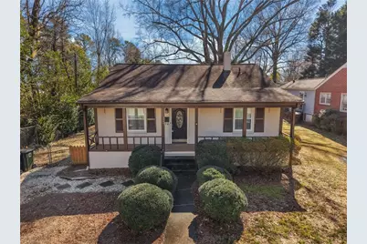 2009 Roanoke Drive, Greensboro, NC 27408 - Photo 3