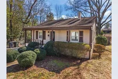 2009 Roanoke Drive, Greensboro, NC 27408 - Photo 5