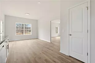 1707 Brockett Ave, High Point, NC 27260 - Photo 13