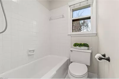 4109 Oak Hollow Drive, High Point, NC 27265 - Photo 33