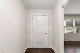 4109 Oak Hollow Dr, High Point, NC 27265 - Photo 5