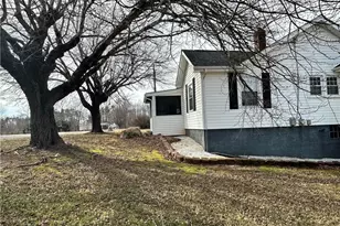 842 Red Brush Rd, Mount Airy, NC 27030 - Photo 37