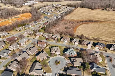 108 Breckenridge Drive, Thomasville, NC 27360 - Photo 43