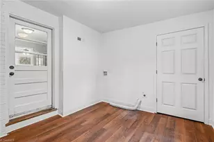 1616 Dunbar St, Greensboro, NC 27401 - Photo 13