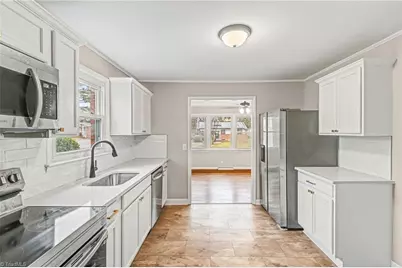 1616 Dunbar Street, Greensboro, NC 27401 - Photo 9