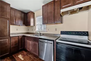 4682 Coltsfoot Rd, Greensboro, NC 27455 - Photo 25