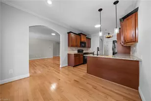 404 Suzanne Ln, Lexington, NC 27295 - Photo 9