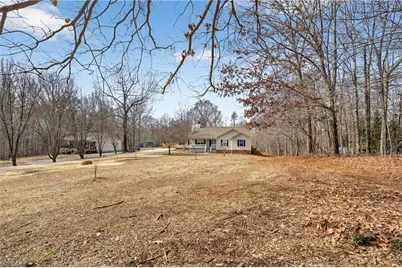 1401 Hoover Hill Road, Asheboro, NC 27205 - Photo 9