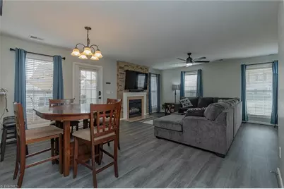 302 Geoffrey Way, Kernersville, NC 27284 - Photo 9