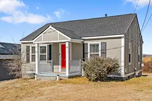 353 Austin St, Burlington, NC 27217 - Photo 3