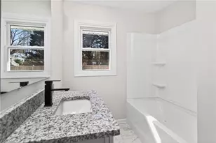 3562 Cherry Ln, Greensboro, NC 27405 - Photo 21