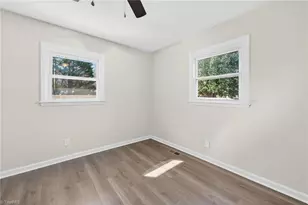 3562 Cherry Ln, Greensboro, NC 27405 - Photo 23