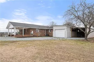 4209 N Nc Hwy 150, Lexington, NC 27295 - Photo 37