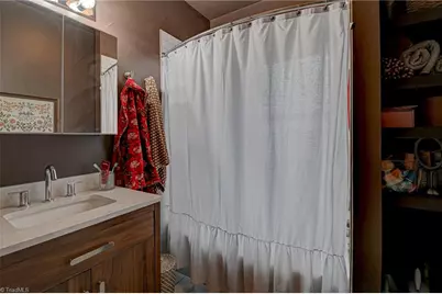 1815 W Academy Street, Winston-Salem, NC 27103 - Photo 17