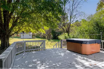 4502 Bromley Drive, Greensboro, NC 27406 - Photo 23